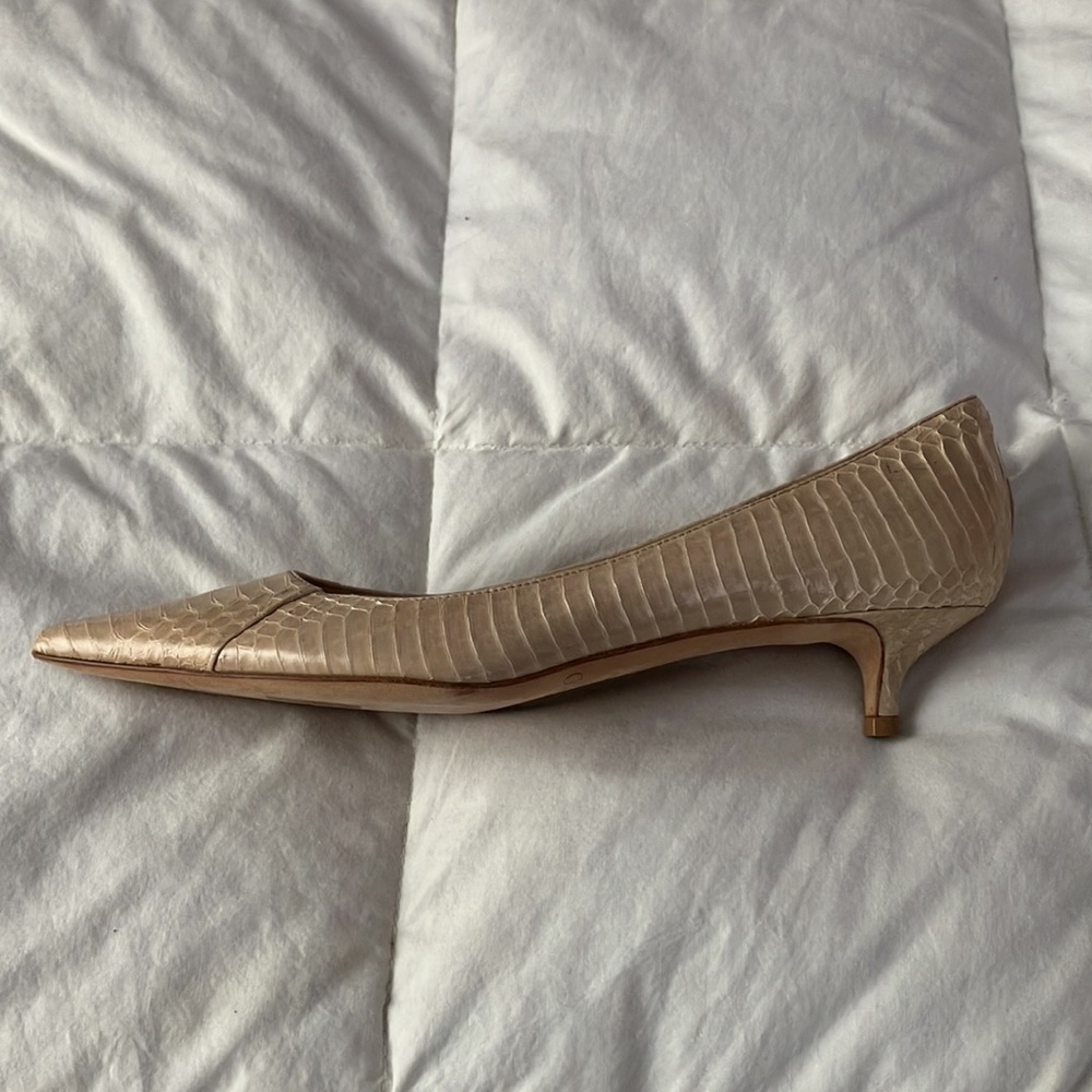 Jimmy Choo Nude Snakeskin Kitten Heels- fits 36.5 or small 37, runs small! - Picture 3 of 6